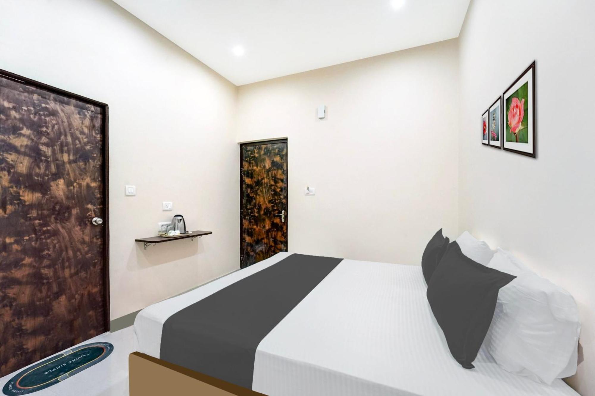 Hotel O The Elegance Resort Danapur Экстерьер фото